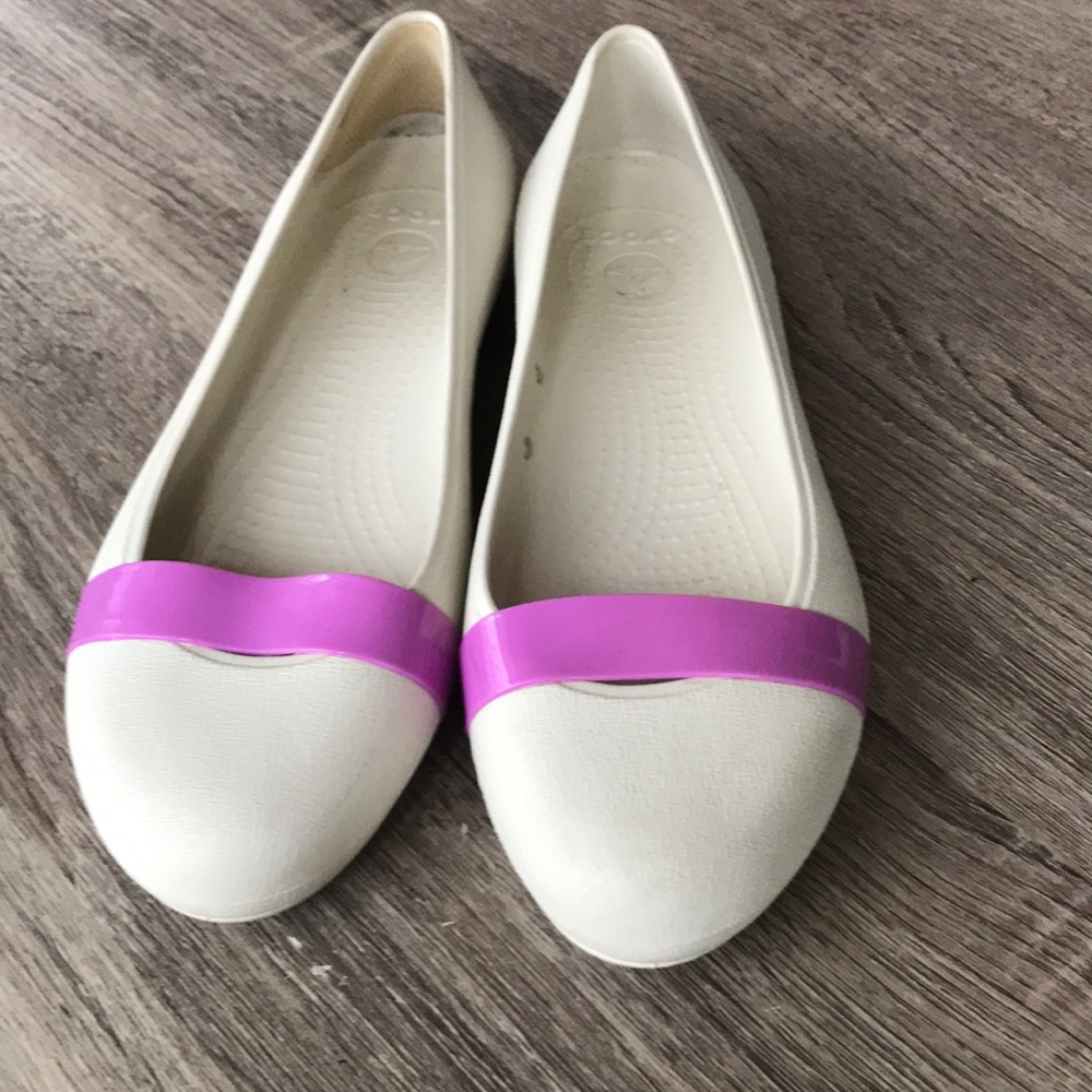 Crocs flats